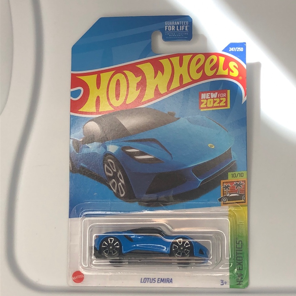 Lotus Emira